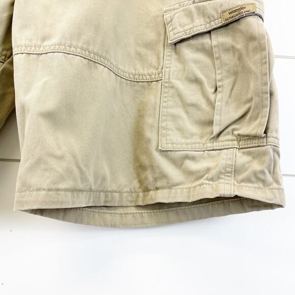 Wrangler‎ Mens 38 Cargo Shorts Khaki Tan Outdoor Summer Dad 60SFWGR - Picture 6 of 10